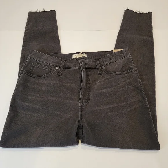 Madewell Mid-Rise Skinny Jean Black Sea Distressed Size 31 NWT! Style H2230 - Picture 5 of 16